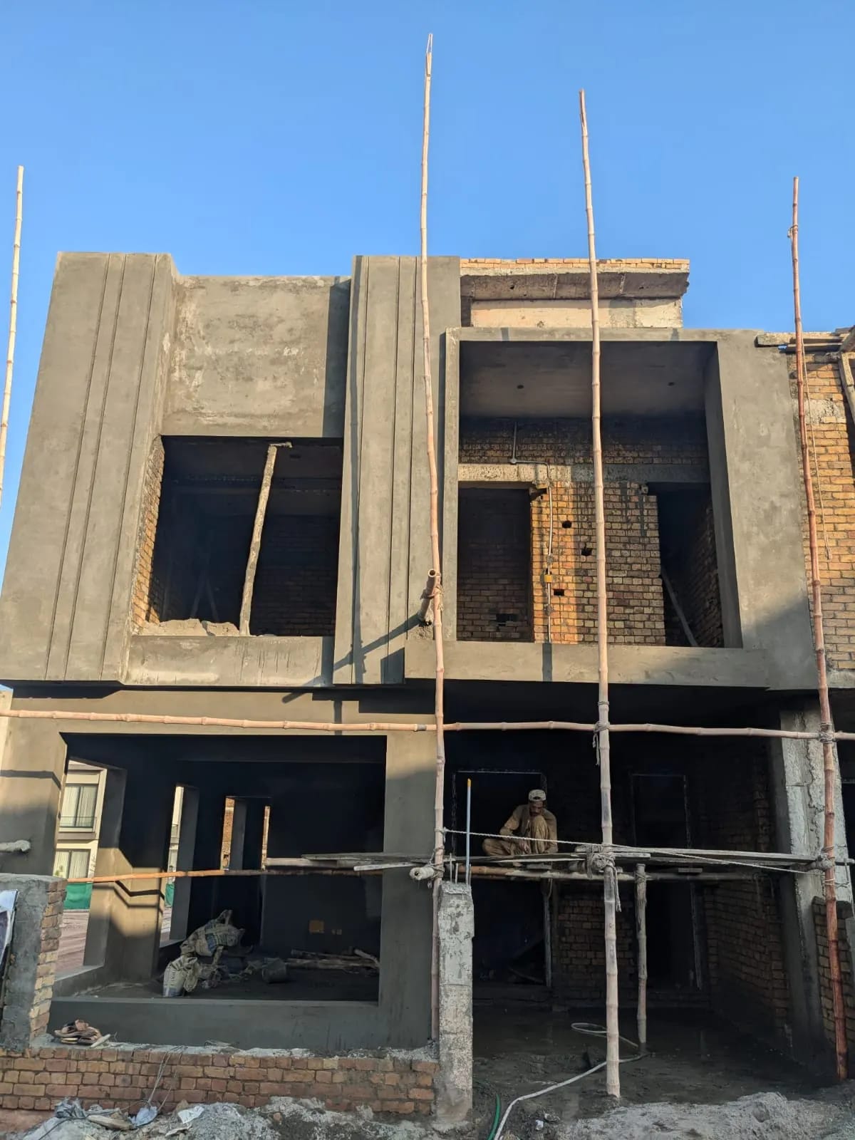 5 Marla Grey Structure completed in Parkview City
