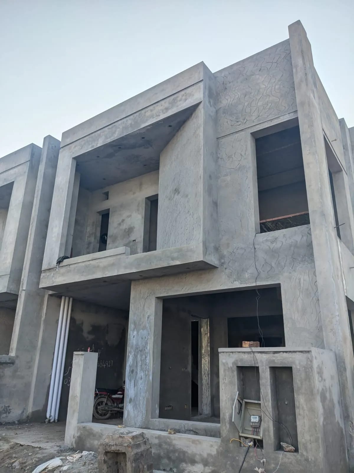 5 Marla Grey Structure ongoing in Parkview City