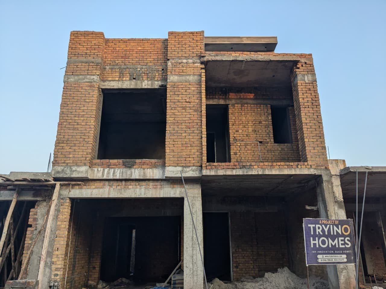 5 Marla Grey Structure ongoing in Parkview City